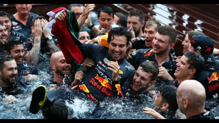 ペレス、F1モナコGP優勝後の自身の行動を謝罪