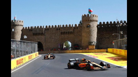 マクラーレン、F1アゼルバイジャンGPでオーダーを駆使してドライバーをコントロール