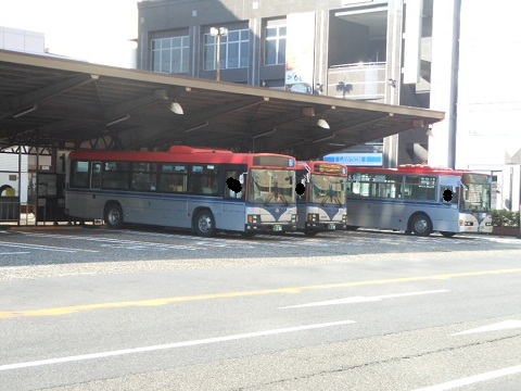 oth-bus-293.jpg
