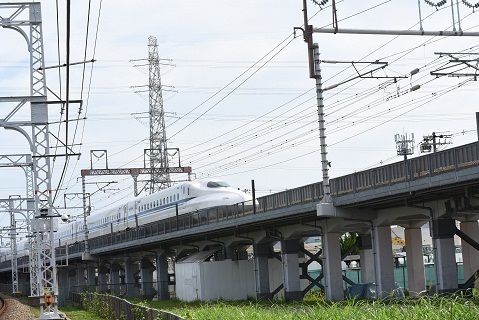 shinkansen-N700-41.jpg