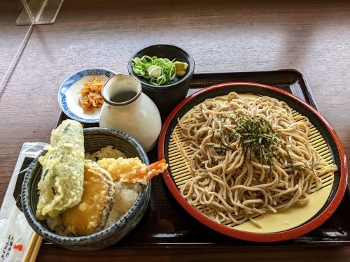 9ミニ天丼＆蕎麦