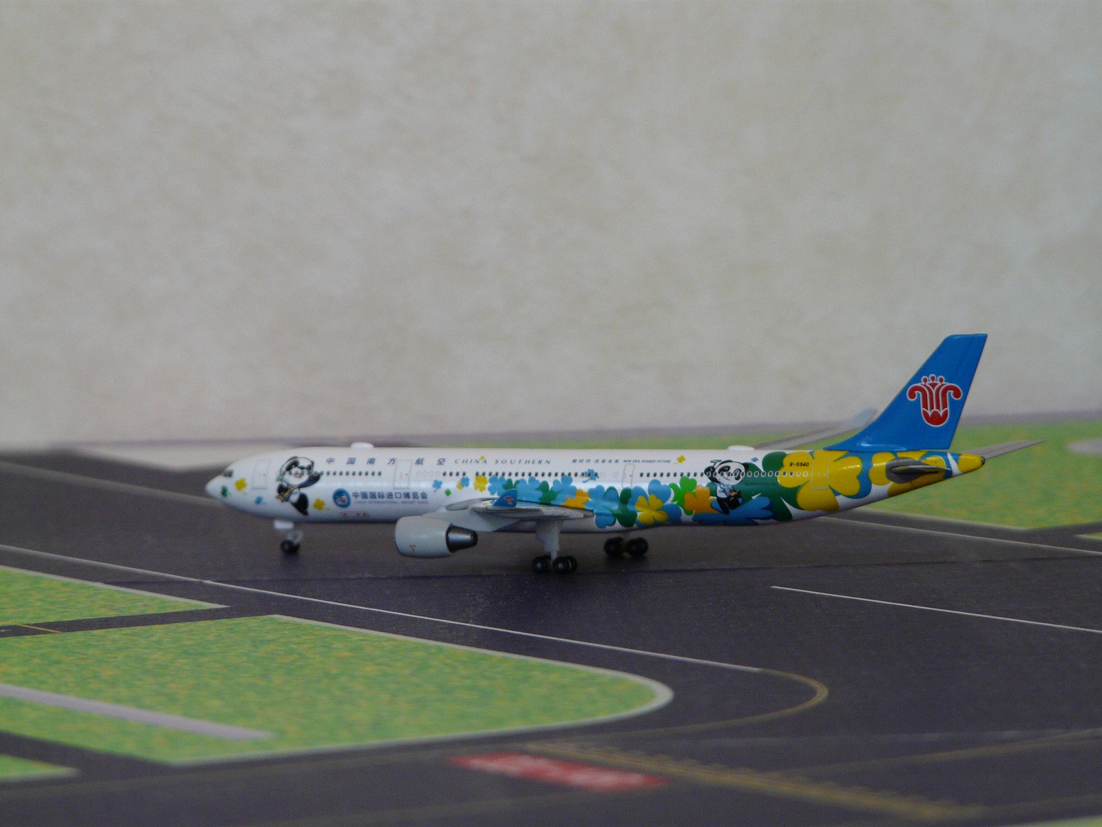(ジャンク品)エアバス A319 窓 航空会社不明 航空機 その他 おもちゃ・ホビー・グッズ 日本オンラインストア