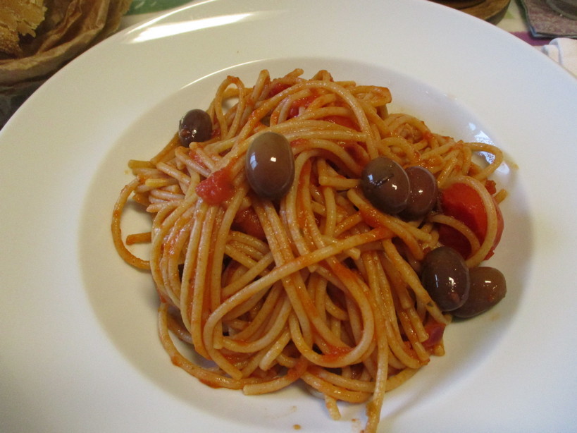 spaghetti_integrali_al_pomodoro_triple_olive2_220830