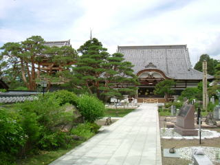 芳泉寺