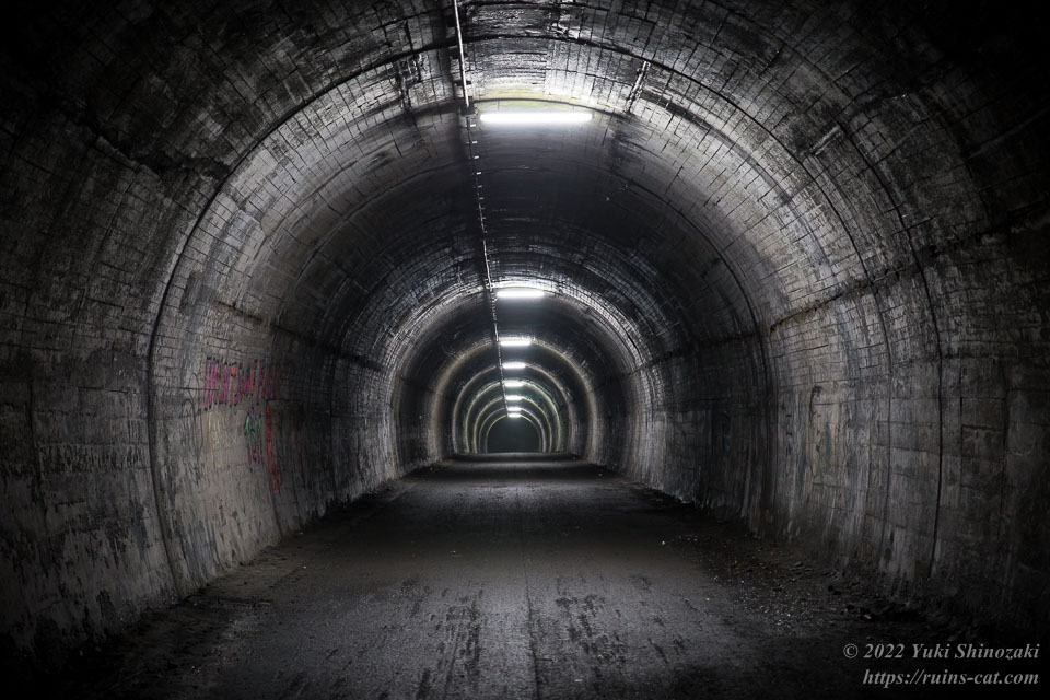 照明換装後の旧吹上トンネル内部