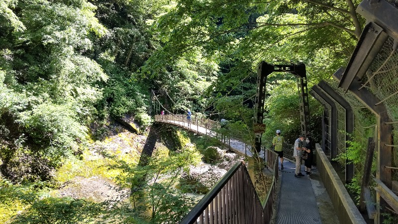 袋田の滝⑨釣り橋2205