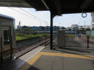 大阪JR桜島線ゆめ咲線桜島駅