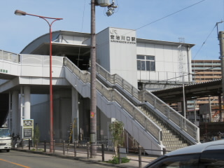 大阪JR桜島線安治川口駅