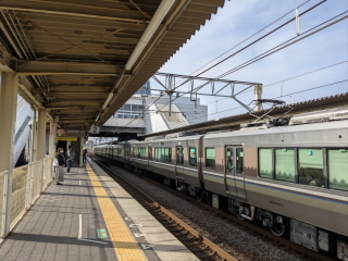 滋賀JR東海道本線琵琶湖線栗東駅