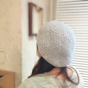 リフ編みのベレー帽２