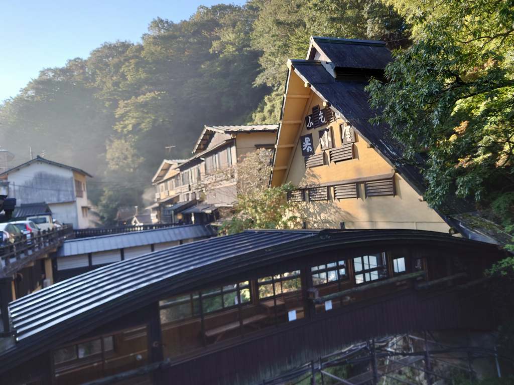 熊本県☆黒川温泉の宿「ふもと旅館」立ち湯が楽しい！11か所の源泉かけ流し貸切風呂